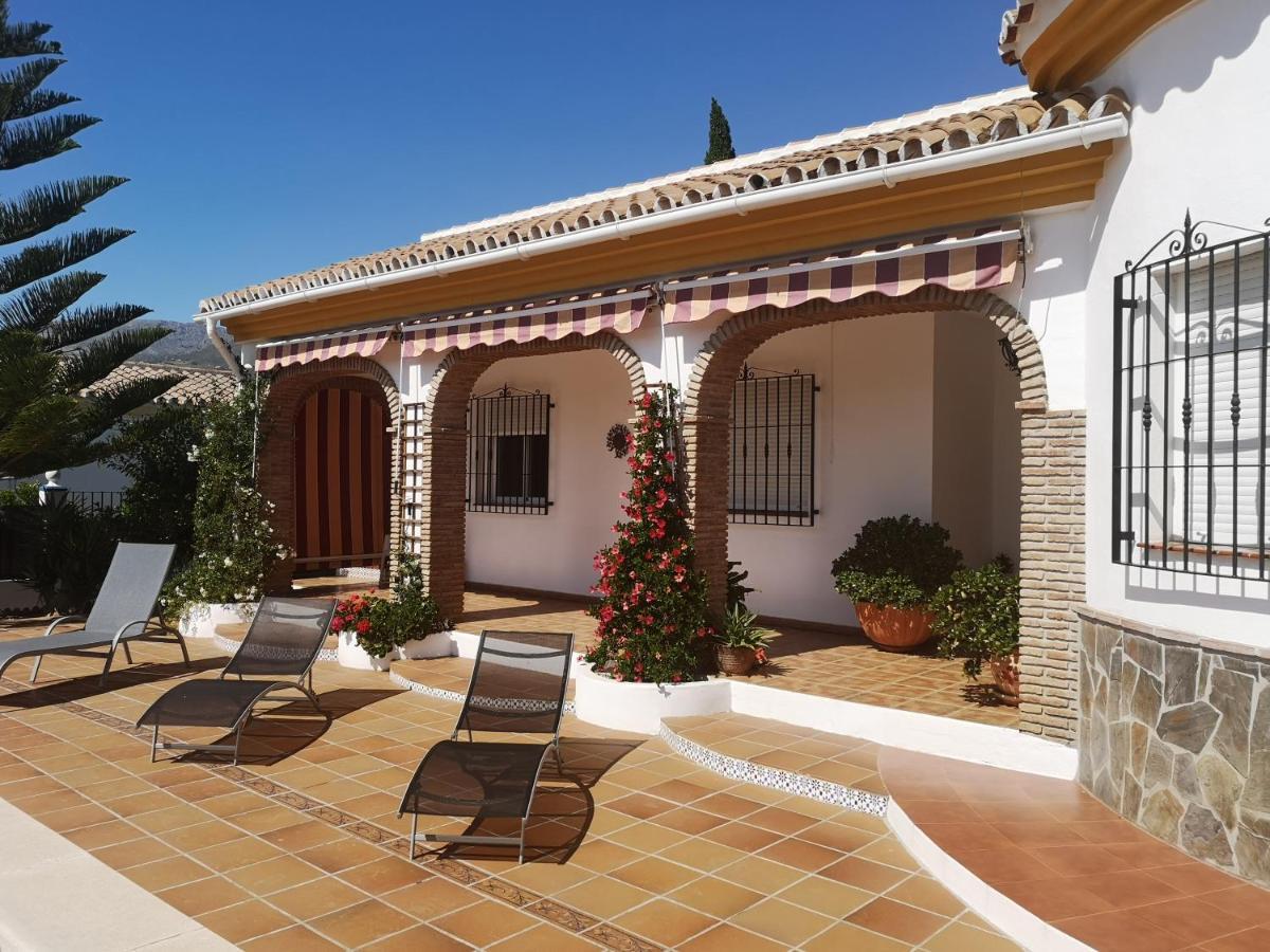 Villa Casa Las Fresas Alcaucín Eksteriør billede